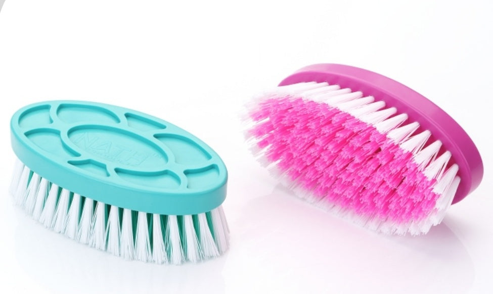 Oval Multipurpose Laundry Cloth Washing Brush, Next to Virgin, Multicolor