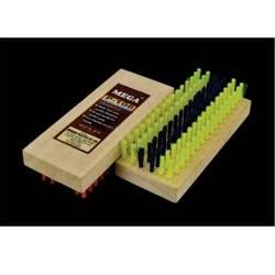 P106 Mega Brush with Wooden Body and Plastic Bristle ( 6" )