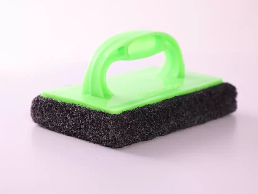 Generic Bathroom Handle Scrubber with Green Handle & Red Pad, 1 Pc
